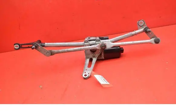Volvo V60 Front wiper linkage and motor W000089887