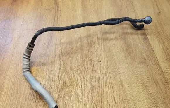 Porsche Macan (95B) Vacuum line/pipe/hose 95B611931AC