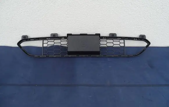 BMW X5 F15 Front bumper lower grill 8056225