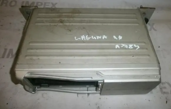 Renault Laguna I CD/DVD changer cdx505rf sony