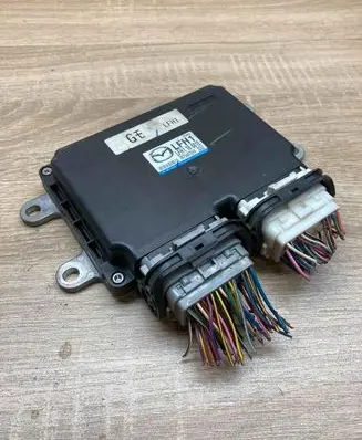 Mazda 6 Engine control unit/module ECU LFH118881E E6T54472H4