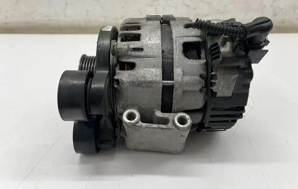 Audi A4 S4 B9 Generator/alternator 06L903018JX