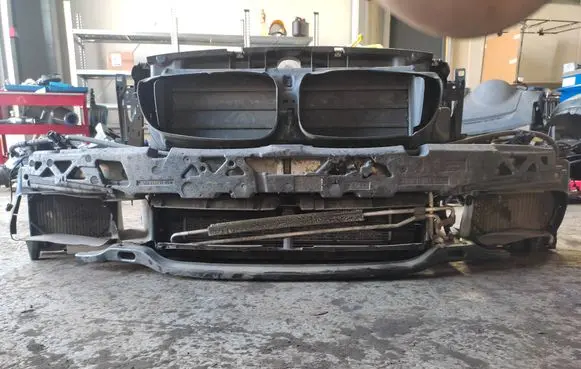BMW 5 F10 F11 Radiator support slam panel 720078720 8507143 7802662