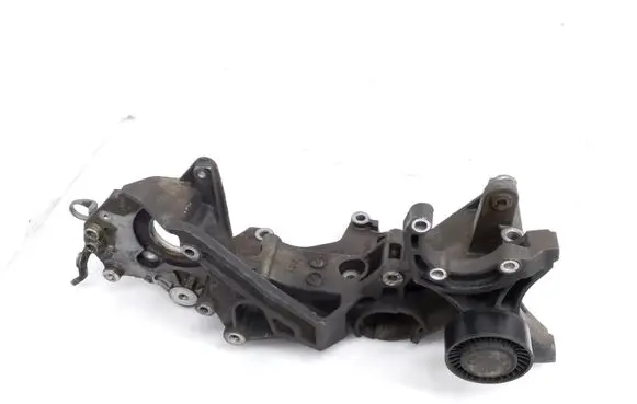 Volkswagen Amarok Generator/alternator bracket 03L903143J