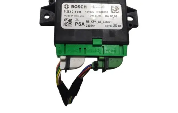 Citroen Jumpy Navigation unit CD/DVD player 9819360080