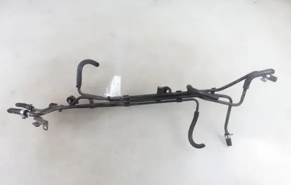 Subaru Legacy Fuel line pipe 