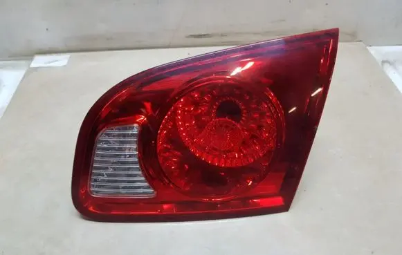 Hyundai Santa Fe Tailgate rear/tail lights