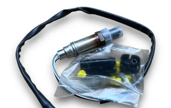Peugeot 508 Lambda probe sensor Z329 E144008