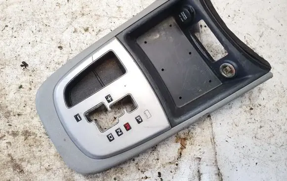 Hyundai Santa Fe Other interior part 846512b700 84651-2b700