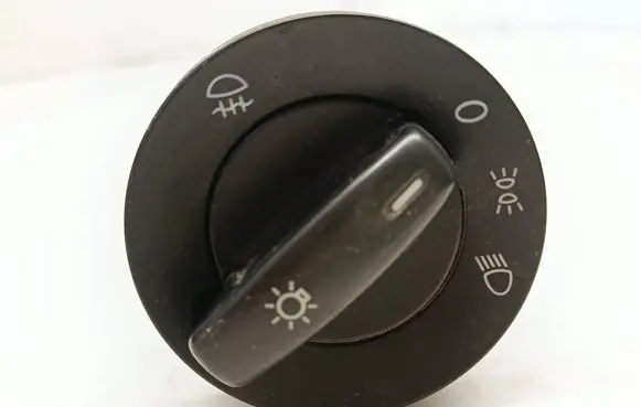 Volkswagen Caddy Light switch 1T0941431T 2477 D1VTV