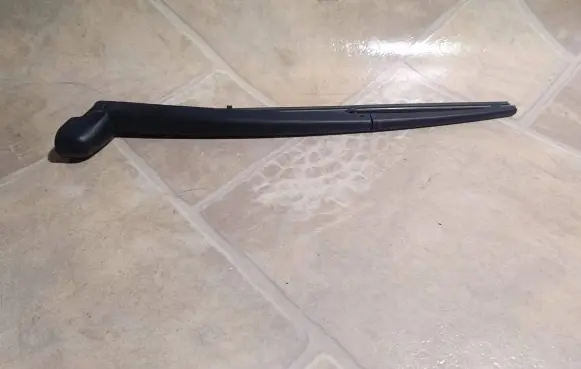 Fiat Stilo Rear wiper blade arm