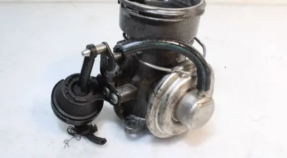 Audi A4 S4 B6 8E 8H EGR valve