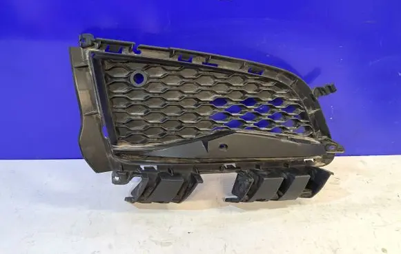Jaguar XF X260 Front grill GX638B289D GX638B289H
