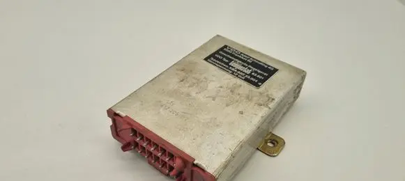 Audi 80 90 S2 B4 Cruise control unit/module KBAABE95004 83601