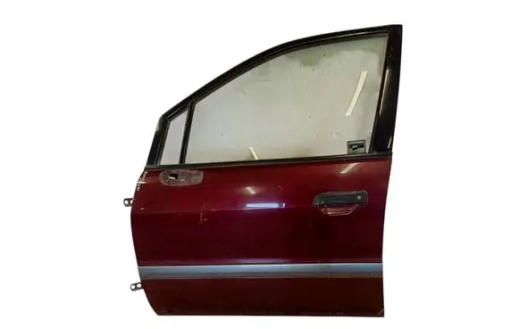 Mitsubishi Space Wagon Front door