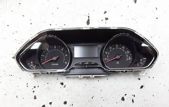 Peugeot 208 Speedometer (instrument cluster) 9801906080 E137HWG2 S137SWLL0900