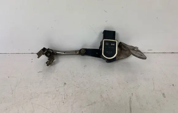 BMW 1 E81 E87 Headlight/headlamp level sensor 6778813