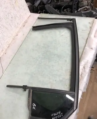 Opel Astra L Rear vent window glass 43R000073