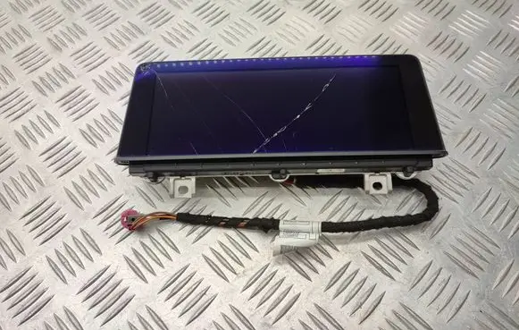BMW 3 F30 F35 F31 Screen/display/small screen 9281688