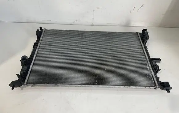 Renault Scenic IV - Grand scenic IV Coolant radiator 214109860R