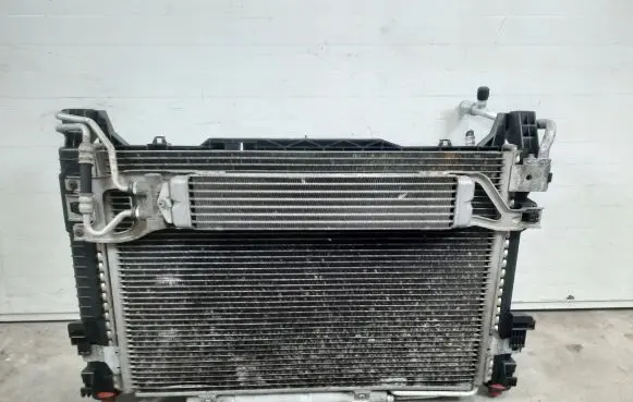 Mercedes-Benz B W245 Radiator set 