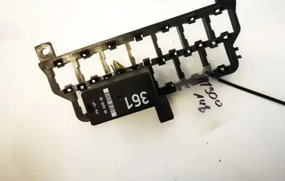 Audi A3 S3 8L Fuse box set 8d0937503