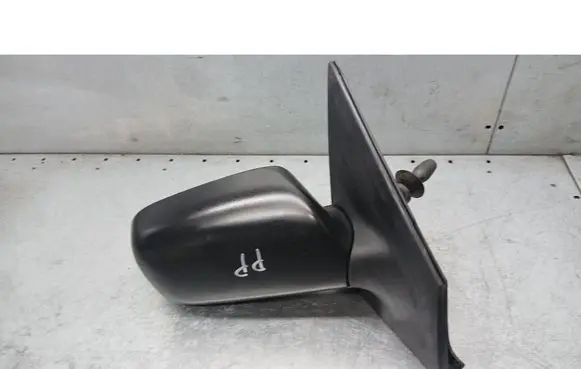Toyota Yaris Verso Front door electric wing mirror 