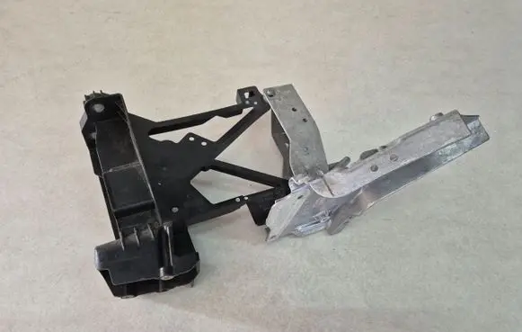 Mercedes-Benz GLC X253 C253 Side radiator support slam panel A2536210700