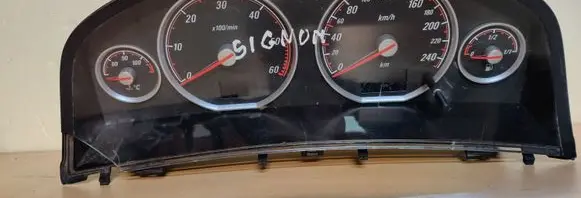 Opel Signum Speedometer (instrument cluster) 13193057RU