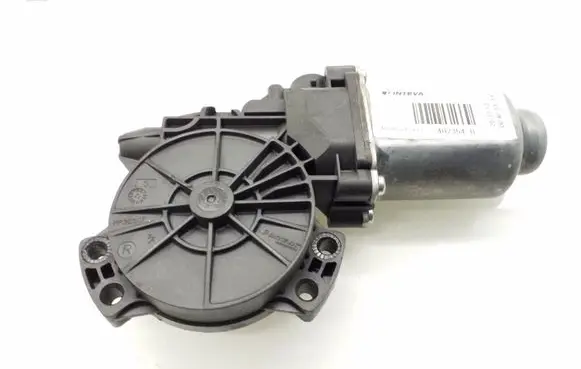 Hyundai ix35 Rear door window regulator motor 402354B