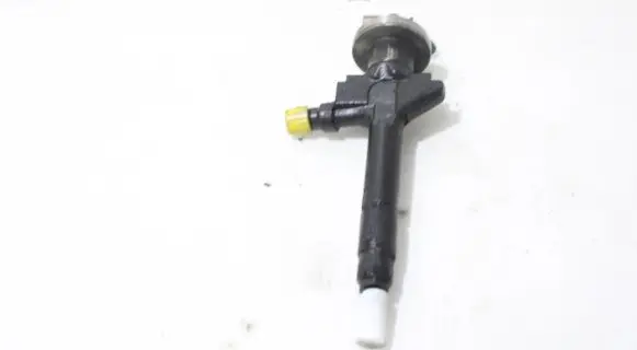 Mazda 6 Fuel injector