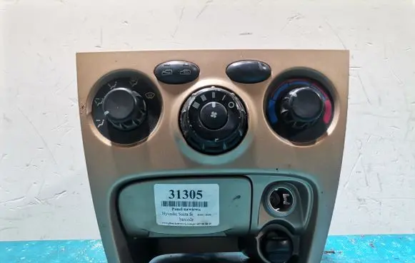 Hyundai Santa Fe Tailgate/trunk/boot open switch 