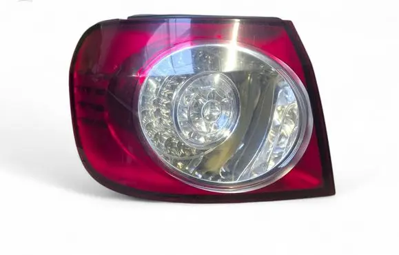 Volkswagen Golf Plus Rear/tail lights 5M0945095M