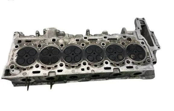 BMW 5 F10 F11 Engine head 7812929