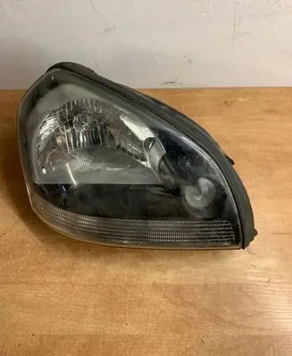 Hyundai Tucson JM Headlight/headlamp 921022EXXX