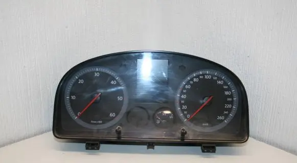 Speedometer (instrument cluster)