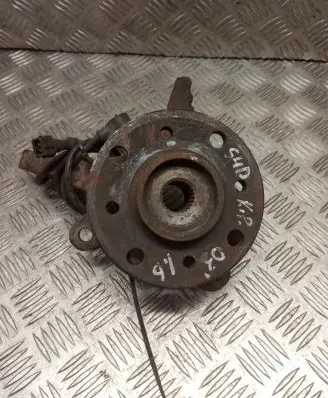Volvo S40, V40 Front wheel hub