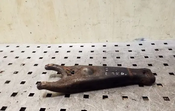 Honda CR-V Clutch release arm fork 