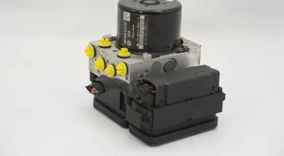 Skoda Yeti (5L) ABS Pump 1K0614517CP 1K0907379BE
