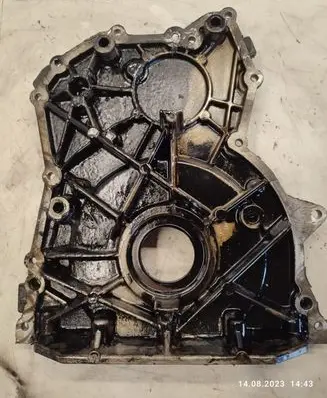 Mercedes-Benz ML W164 Timing chain cover A6420150601