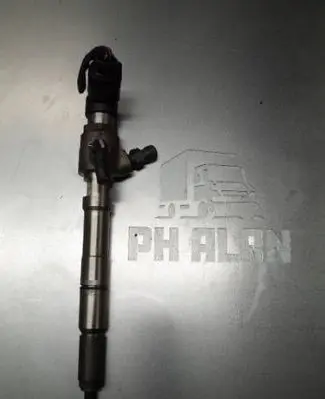 Volkswagen Golf VI Fuel injector 03L130277B