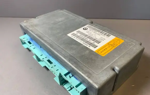 BMW 5 E60 E61 Airbag control unit/module 532221840 6943085