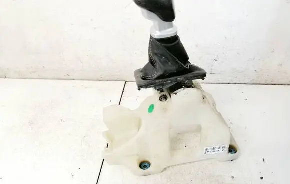 KIA Venga Gear shifter/selector