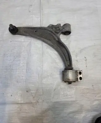 Opel Astra J Front control arm 