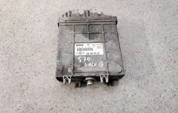 Volkswagen Golf III Engine control unit/module 028906021bf14 028906021bf