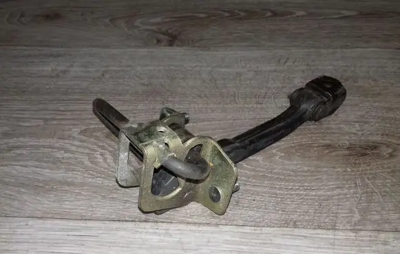 Volvo V50 Rear door check strap stopper 30661443