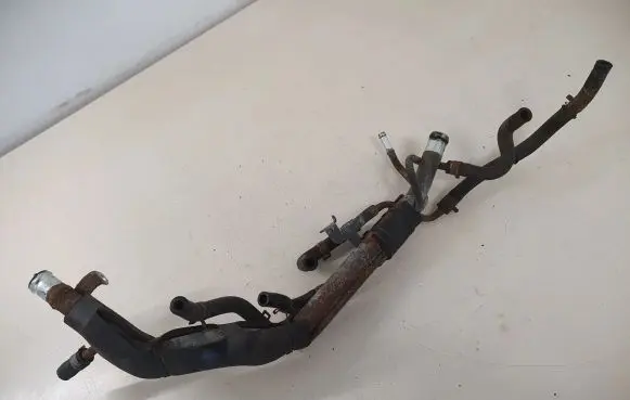 Subaru Outback (BS) Engine coolant pipe/hose
