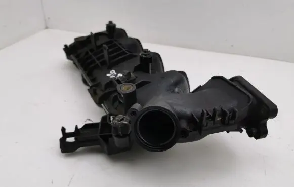 Volvo V50 Intake manifold