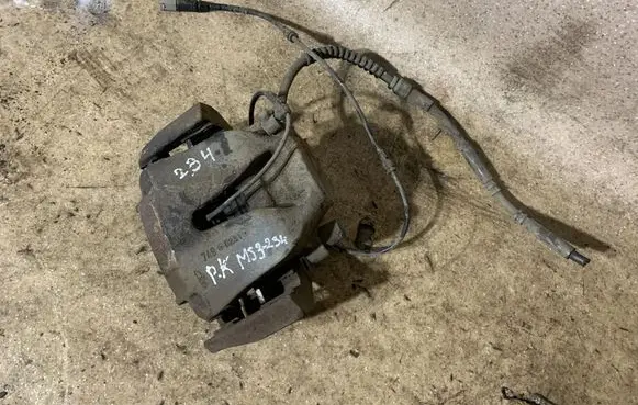 BMW X5 F15 Front brake caliper
