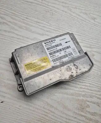 Volvo XC70 Airbag control unit/module P31264932 T108090301126 0285010372